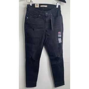 ⚡️Levi’s Black Curvy Skinny Distressed Jeans